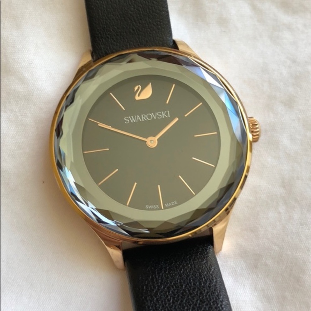 Swarovski watch, like new, black
